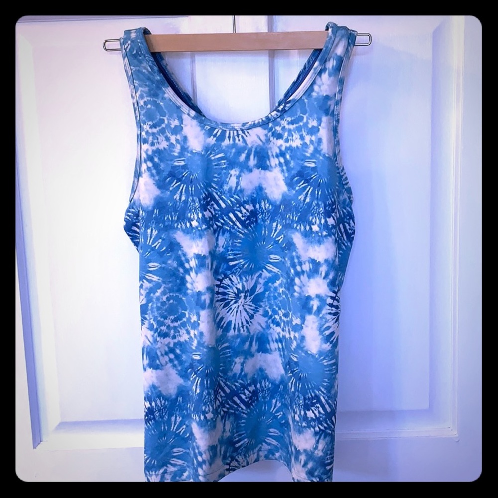 Champion tye-dye workout top w/ built in shelf bra